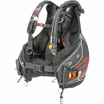 698 Tusa: Soverin model 2026 trimjacket