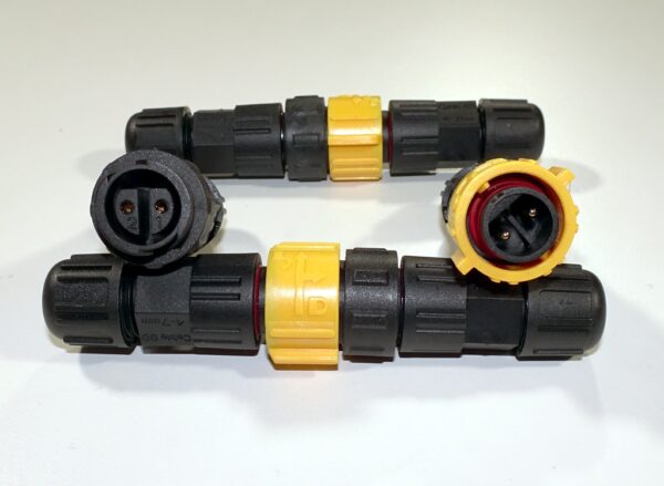 Santi: connector male + female