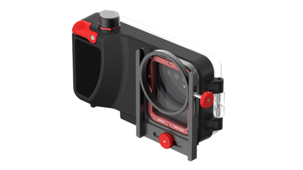 Sealife: SportDiver Lens Adapter for 52mm & 67mm threaded lenses.