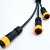 Santi: Yx3 splitter / manifold for powering heating clothing