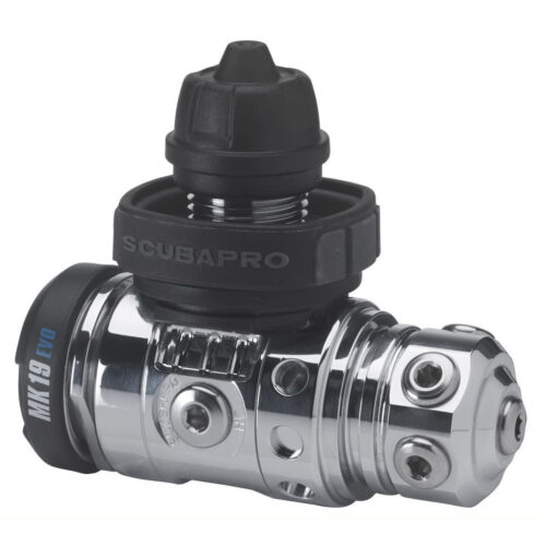 deduikspecilaist-scubapro-mk19-evo-eerste-trap Scubapro: MK19 evo eerste trap din 300