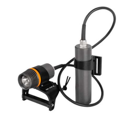 finn-light-2500-long Finnsub: 2500 Long canister lamp