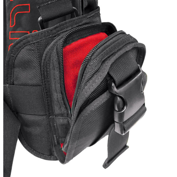lts_208.1110.00X_pocket.open_ Hollis: L.T.S. BC travel system